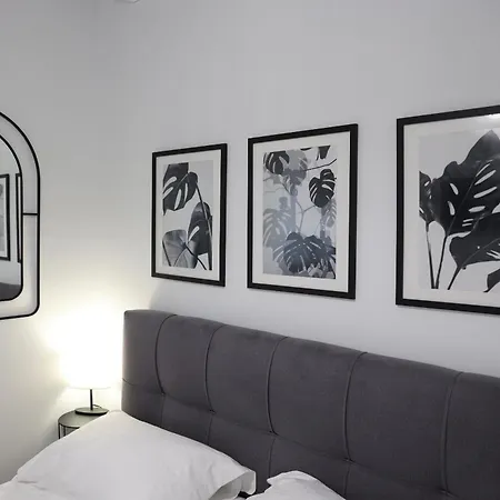 Apartment Iliana's